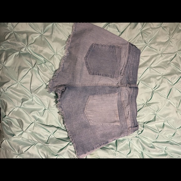 Jean shorts size 13 like new - Picture 3 of 3